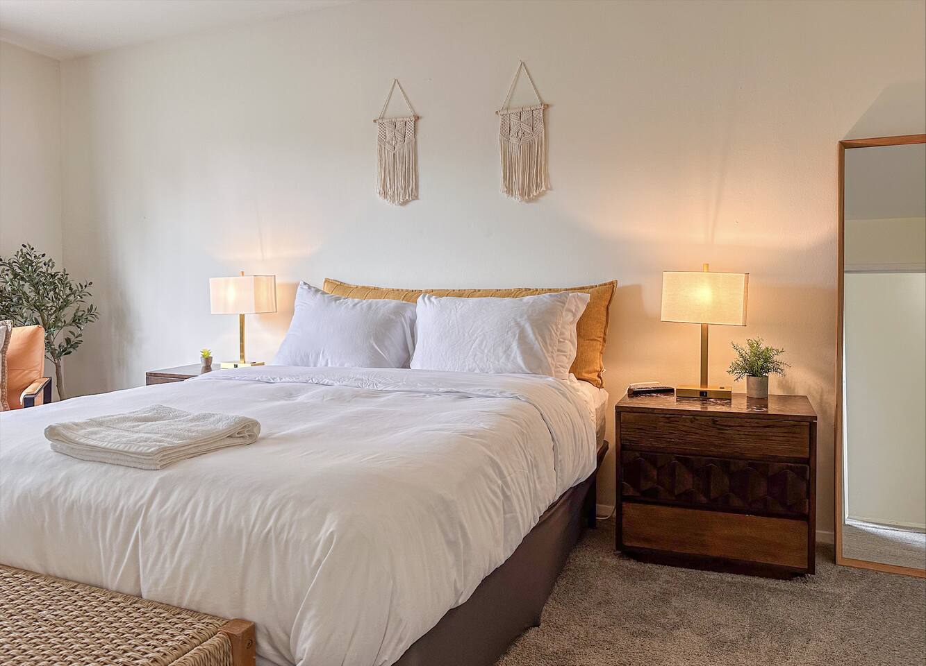 Townhouse, Mid-Wilshire, 90036