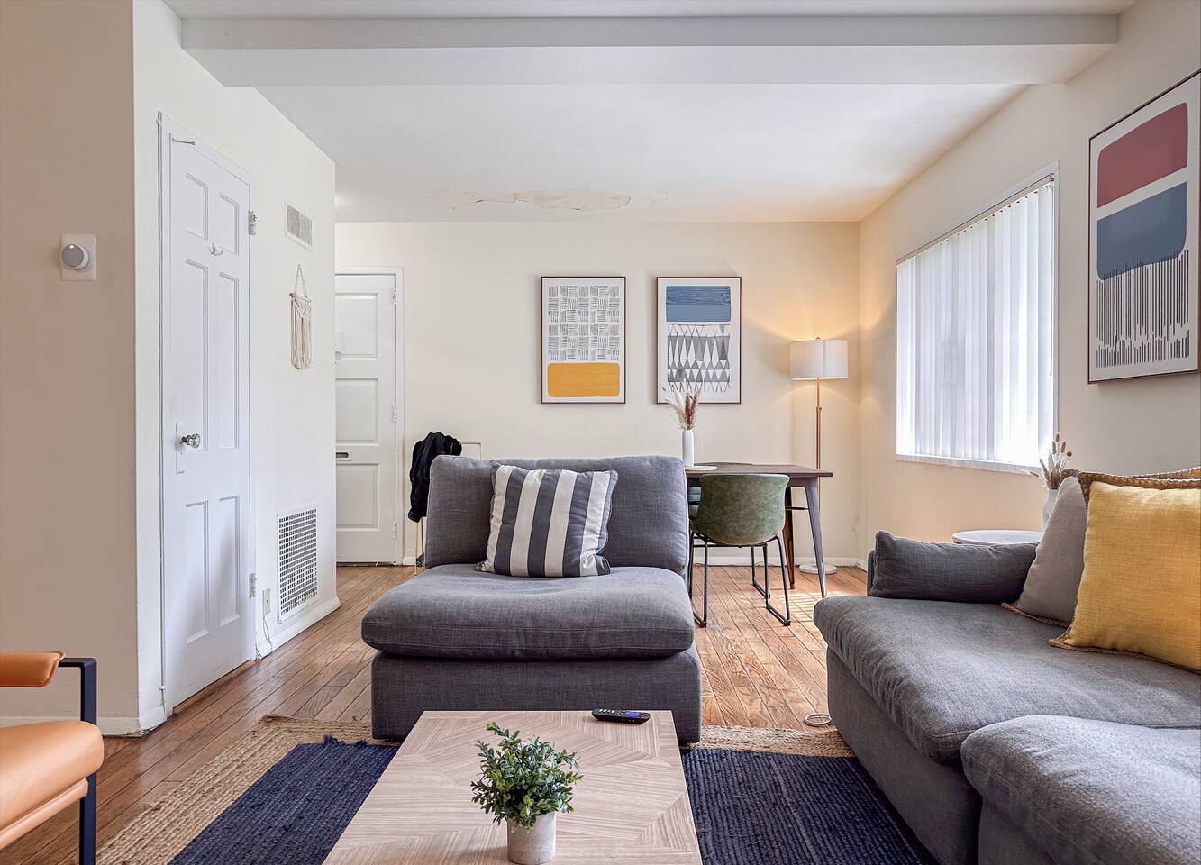 Townhouse, Mid-Wilshire, 90036