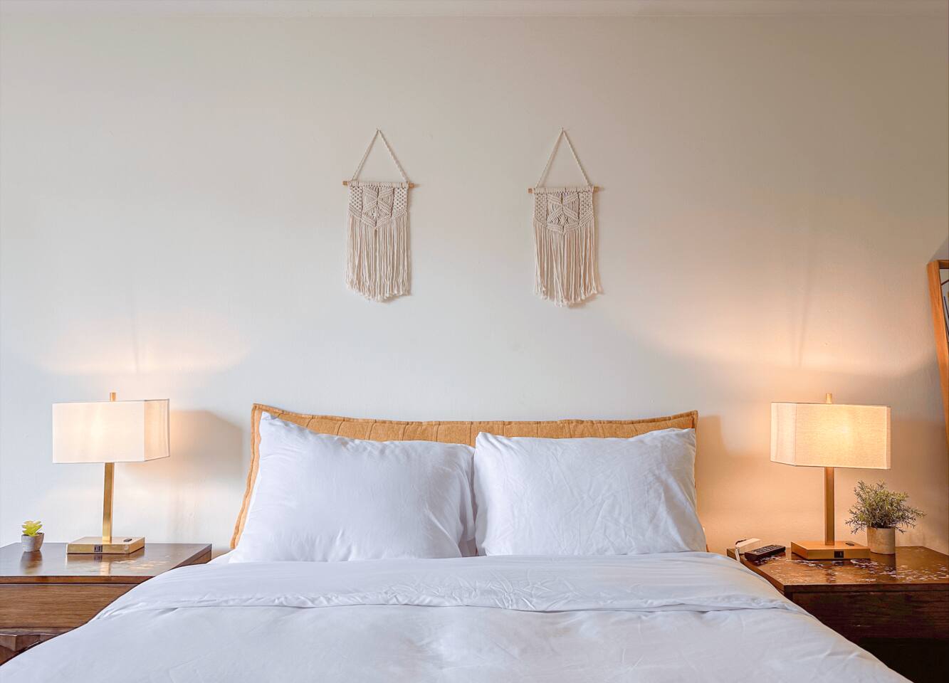 Townhouse, Mid-Wilshire, 90036