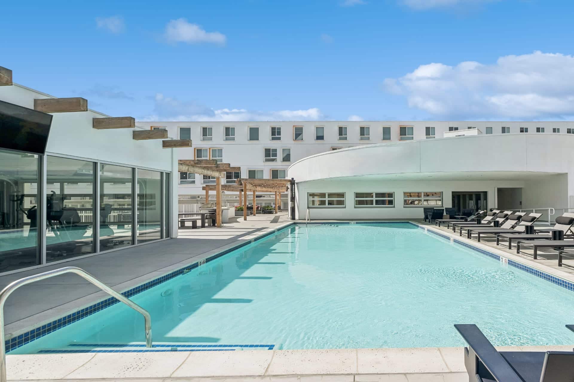 Suite, Arts District, 90013