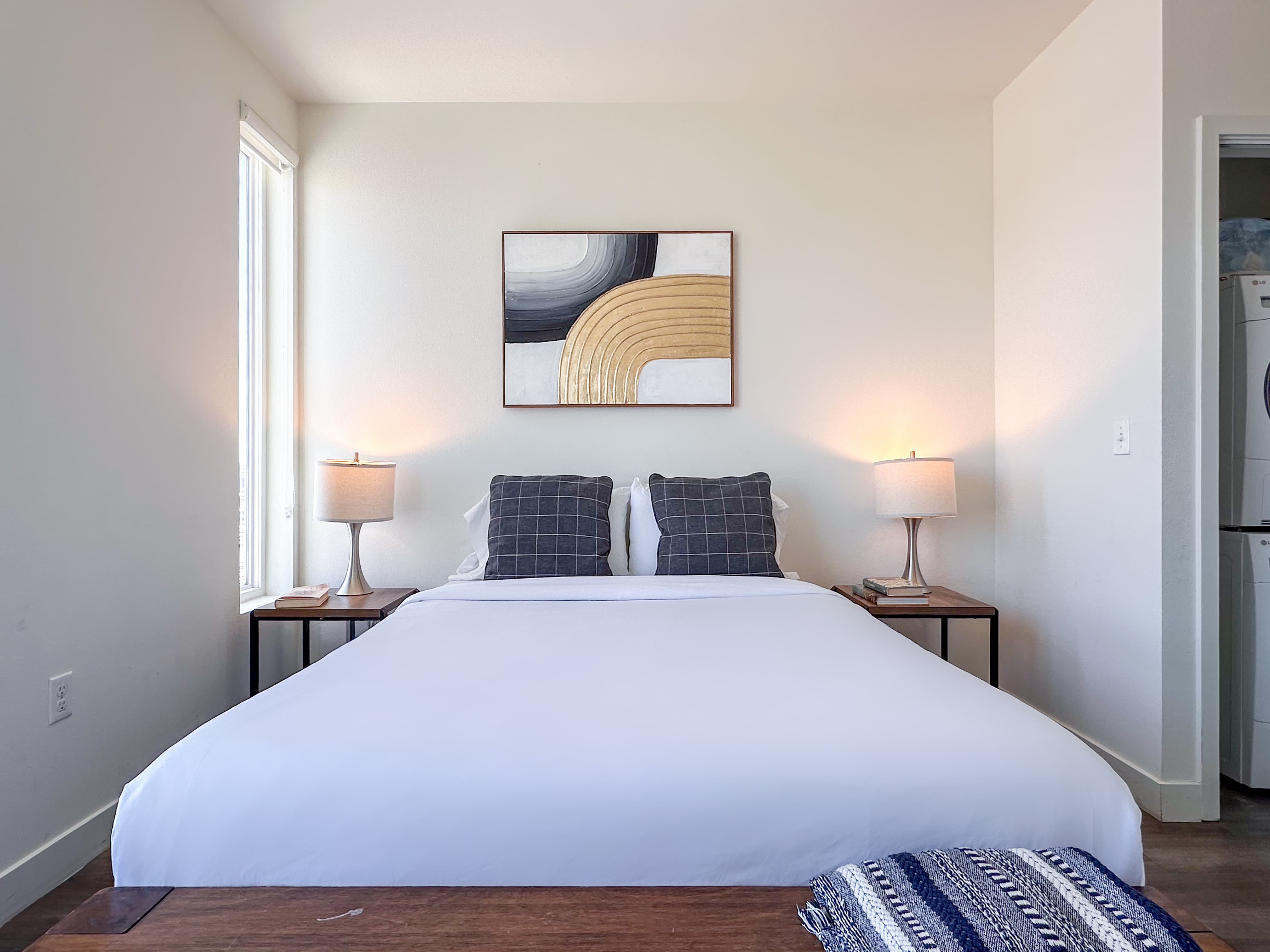 Suite, Arts District, 90013