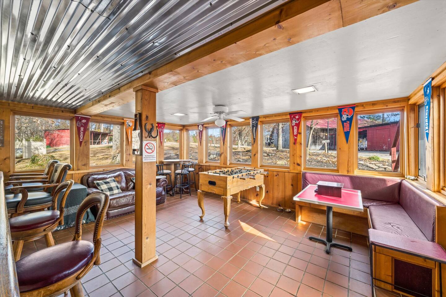 4BR Log Cabin w/ Sauna, Hot Tub, Game Bar, Fishing