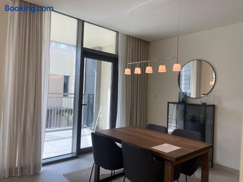 ASHRI HH, Luxurious Apt in Creek