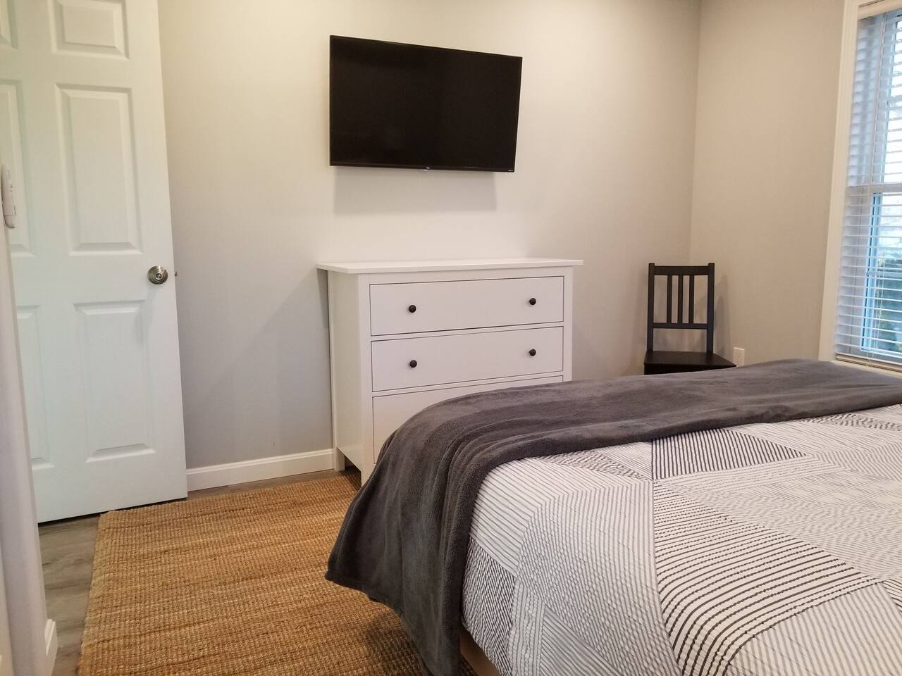 Mystic Group Getaway • Spacious & Central