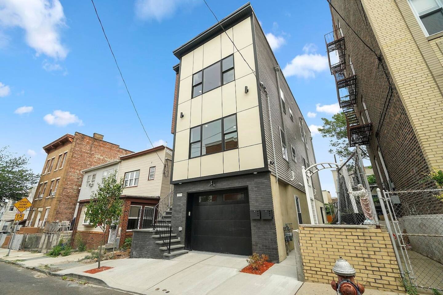 Luxury 3BR Apt| Near Metlife Stadium | Mins to NYC