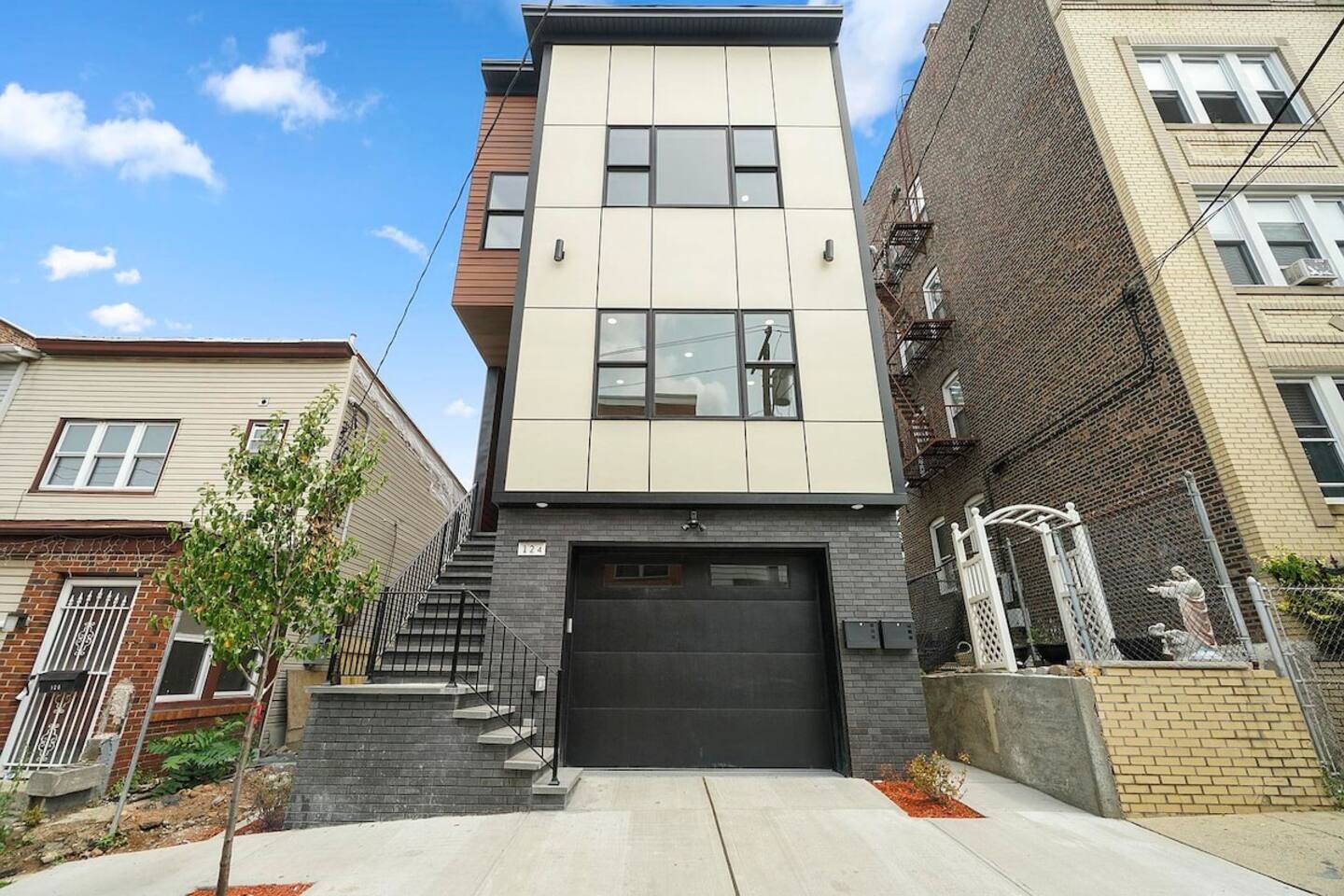 Luxury 3BR Apt| Near Metlife Stadium | Mins to NYC