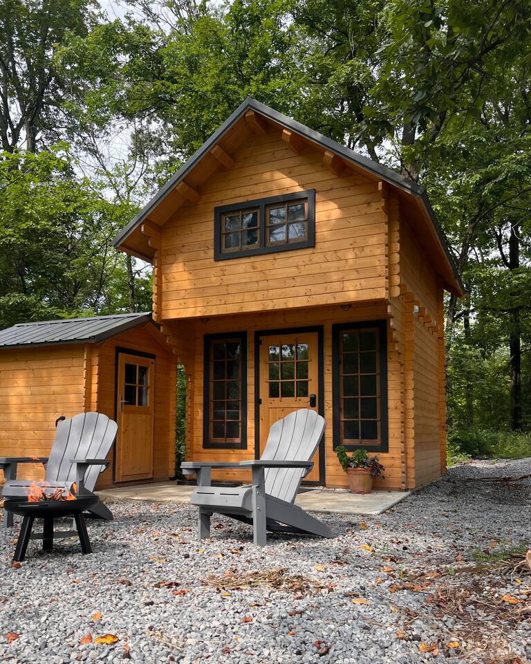 Tiny Cabin* Near Blue Sky*Shawnee*Pet Friendly — Makanda — vacation rental
