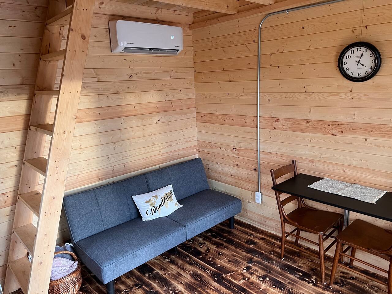 Tiny Cabin* Near Blue Sky*Shawnee*Pet Friendly
