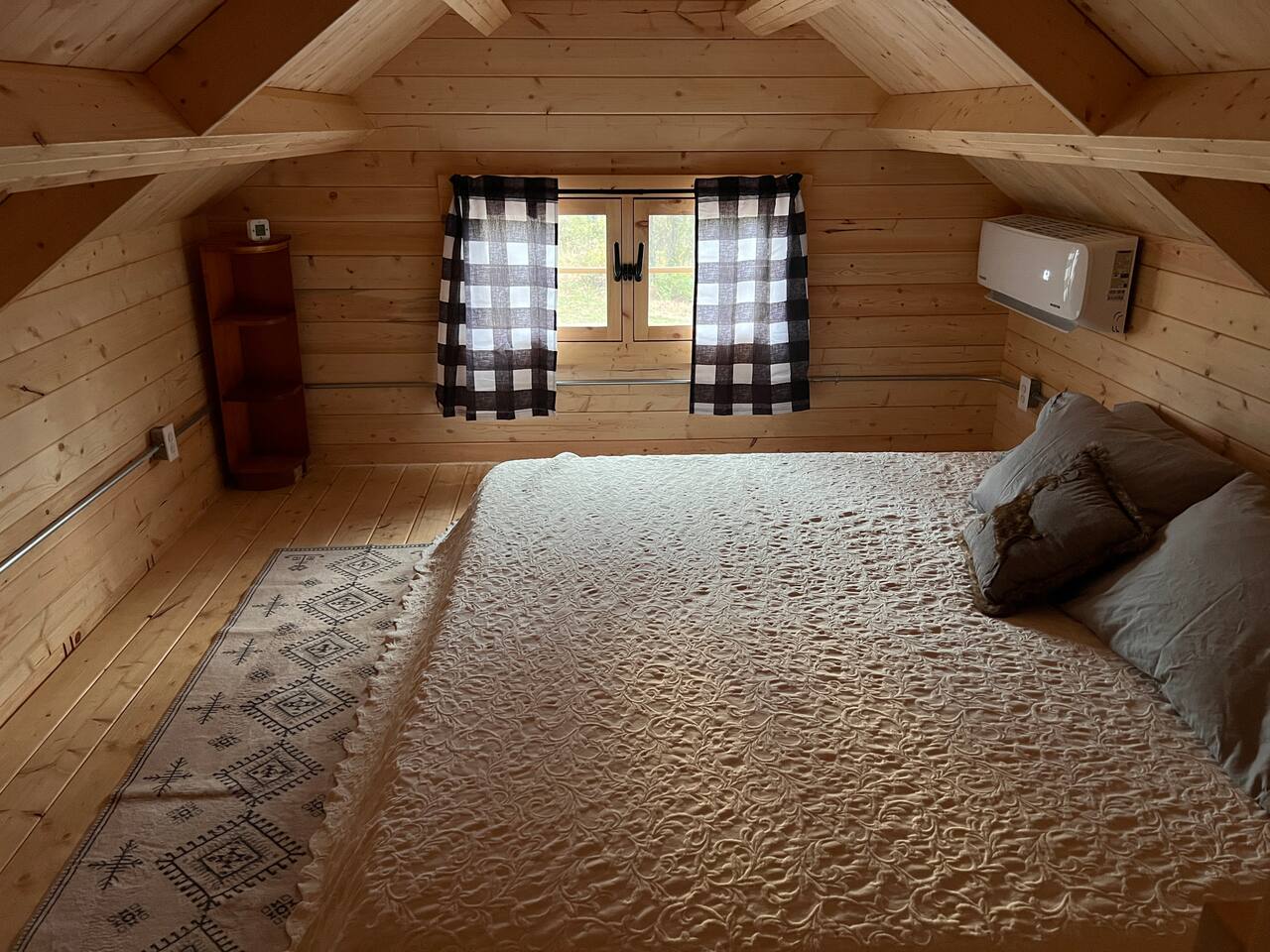 Tiny Cabin* Near Blue Sky*Shawnee*Pet Friendly