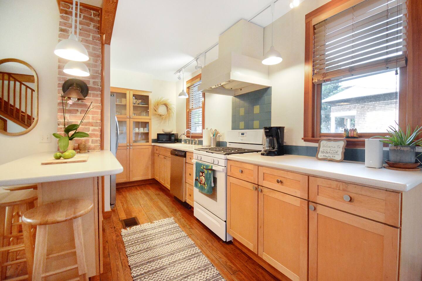 Downton Abbottry 2/2 - 5 Min Walk To City Gates - Apartment