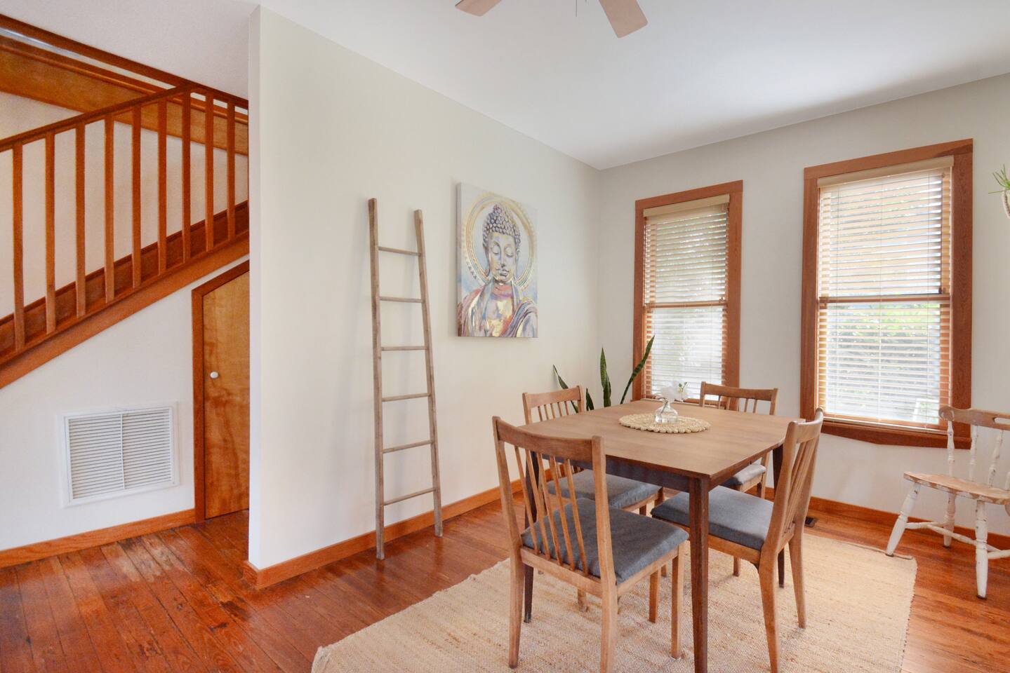 Downton Abbottry 2/2 - 5 Min Walk To City Gates - Apartment