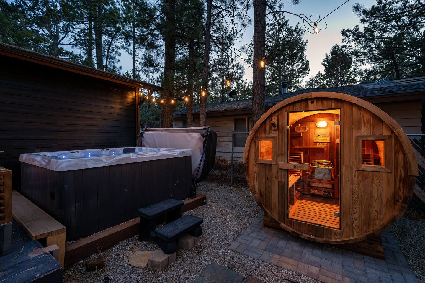 The Alpine Oasis: Sauna, Jacuzzi, Game Room!