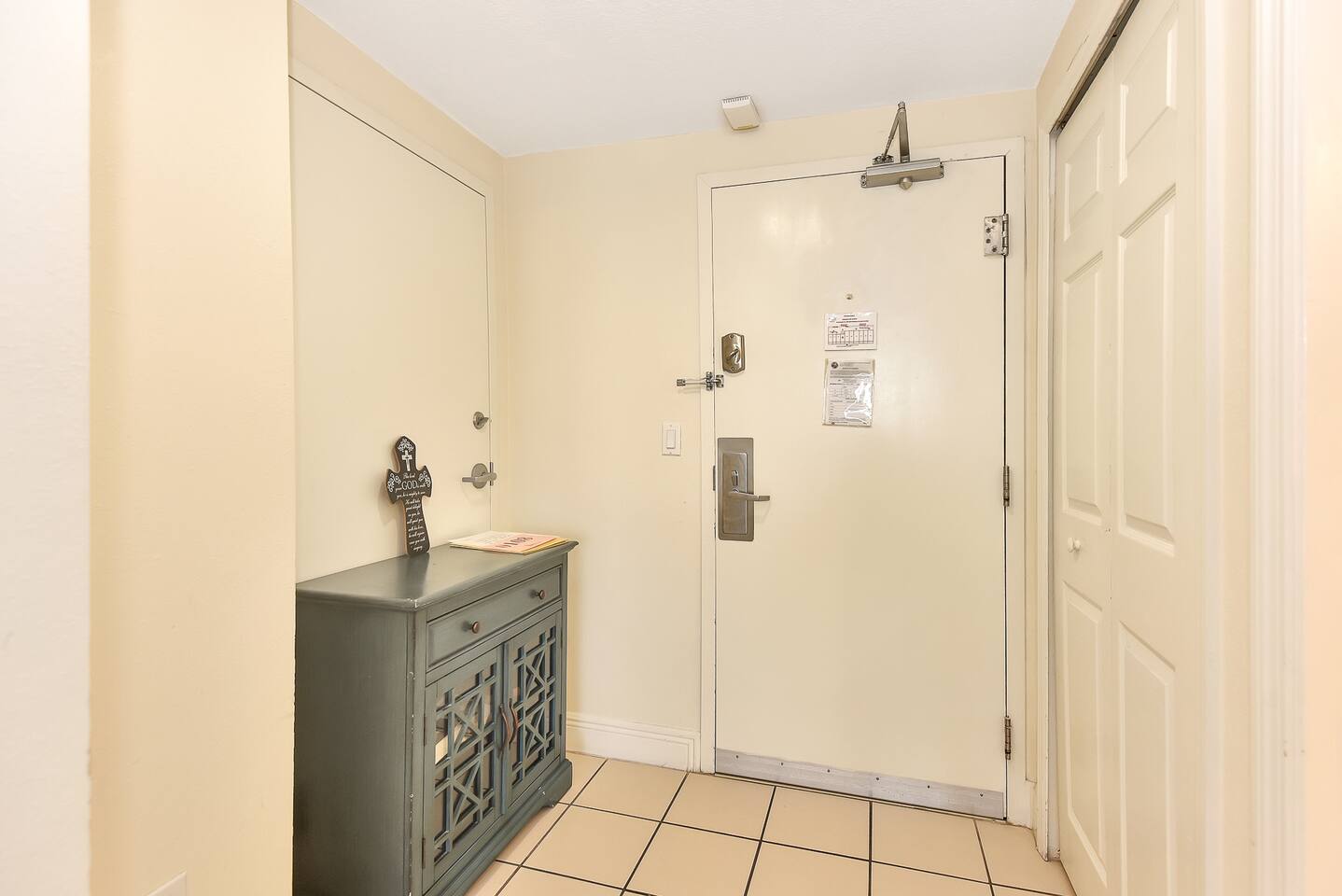 Private Daytona Oceanfront King Studio w/kitchen