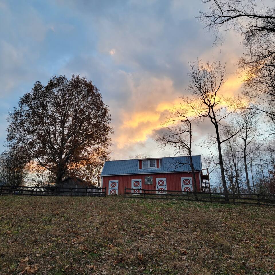 Blue Wall Farm Basecamp — Travelers Rest — vacation rental