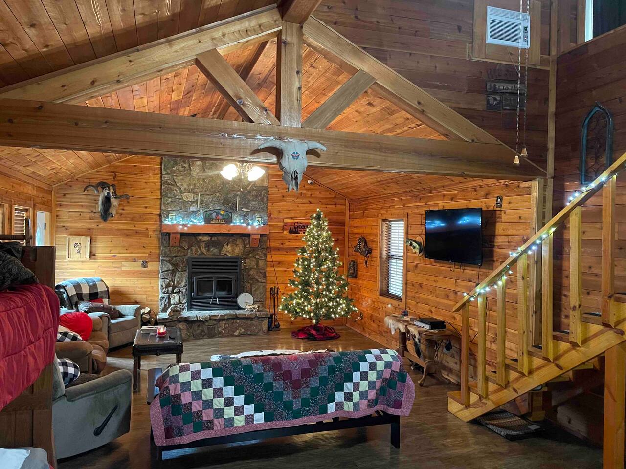 Flint Ridge River Cabin and get a way!