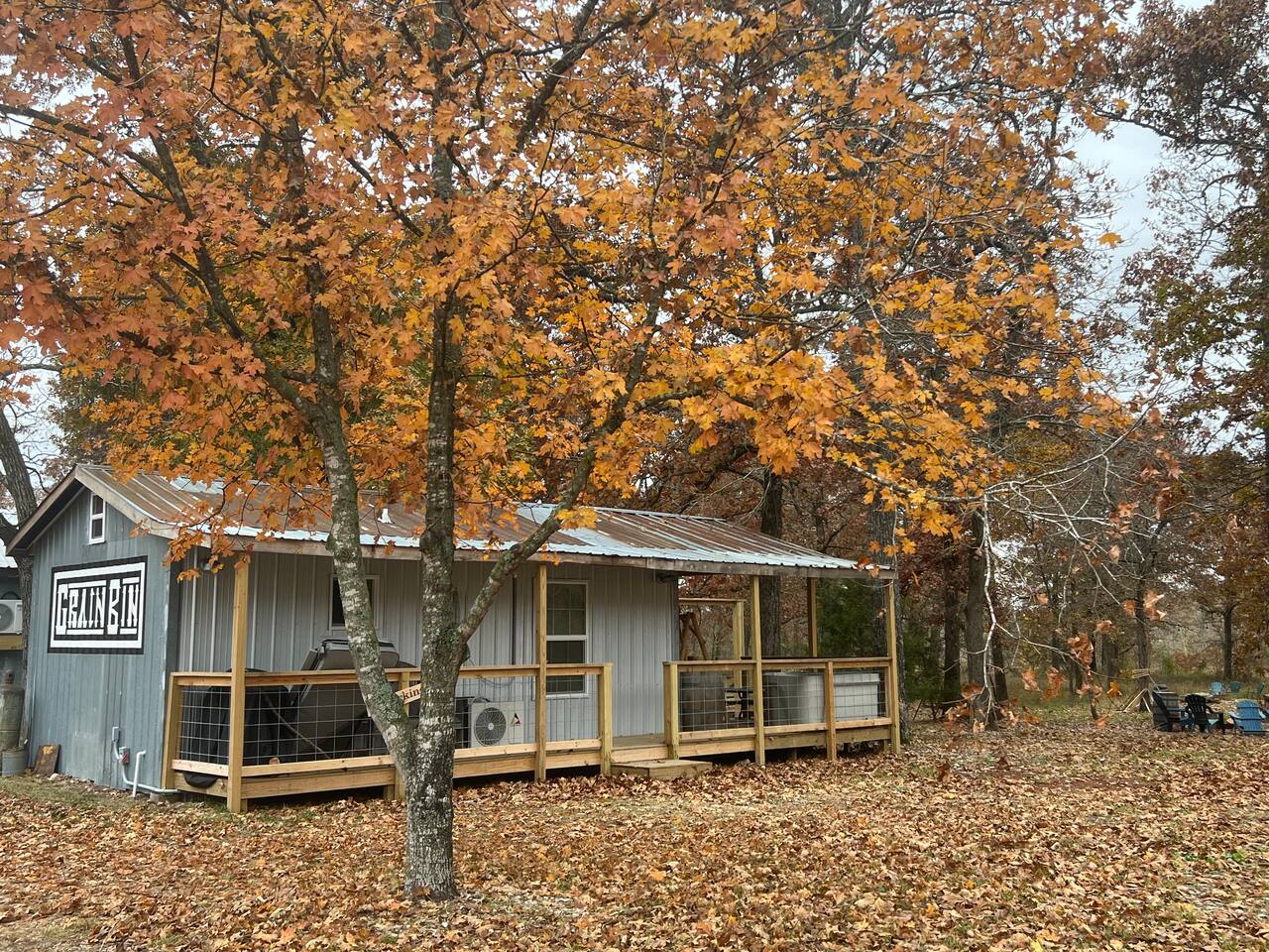 The Grain Bin Creek Cabin W/Loft. — Colcord — vacation rental