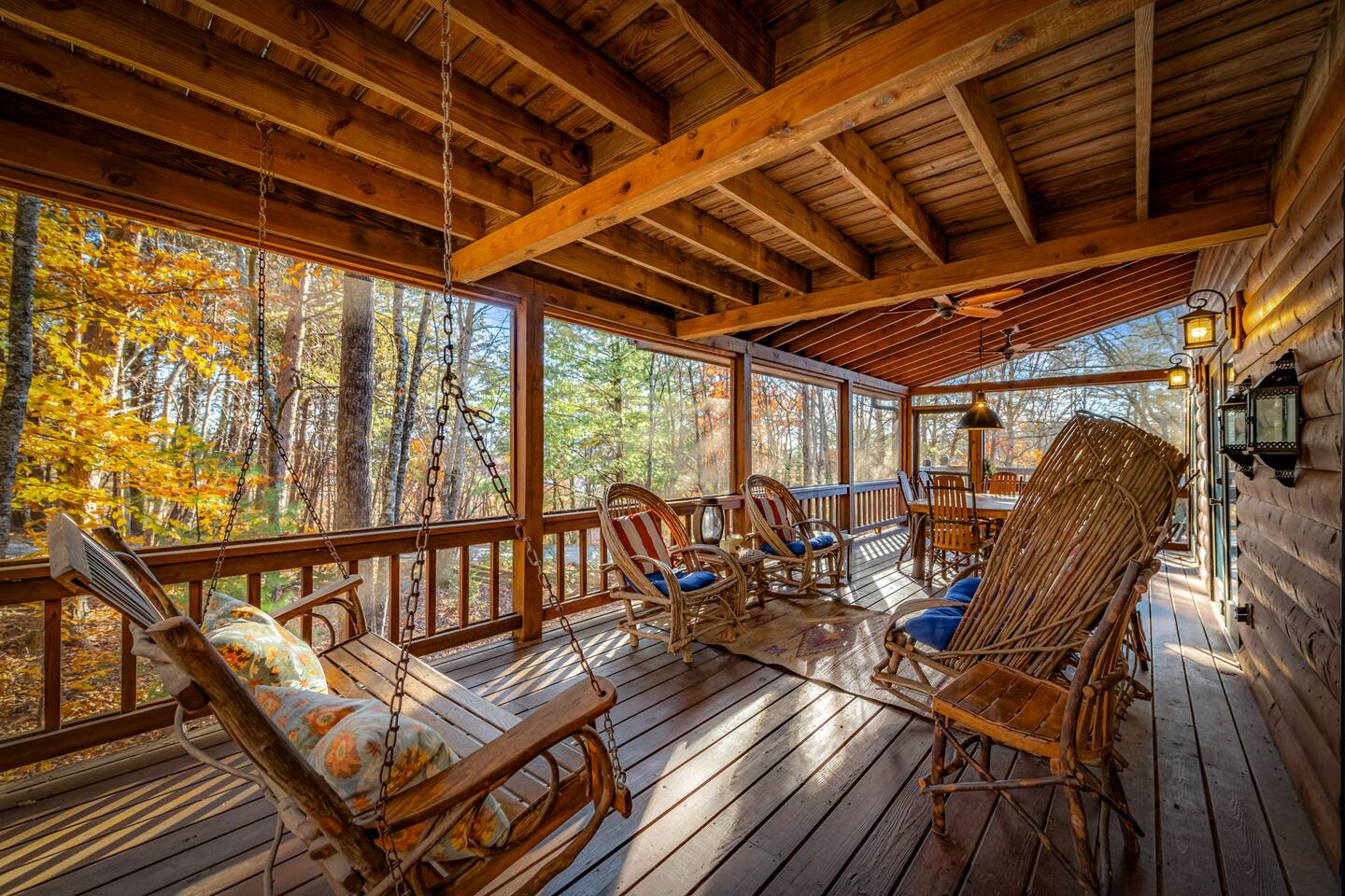 Views for Miles! Wi-Fi, New Hot Tub, Fire Pit!