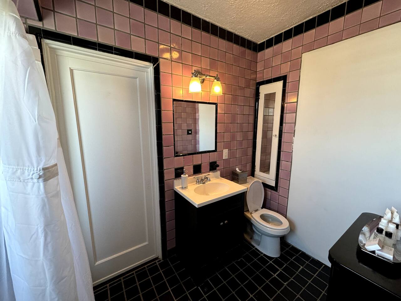 2 Bed / 2 Bath Apartment in downtown OCNJ
