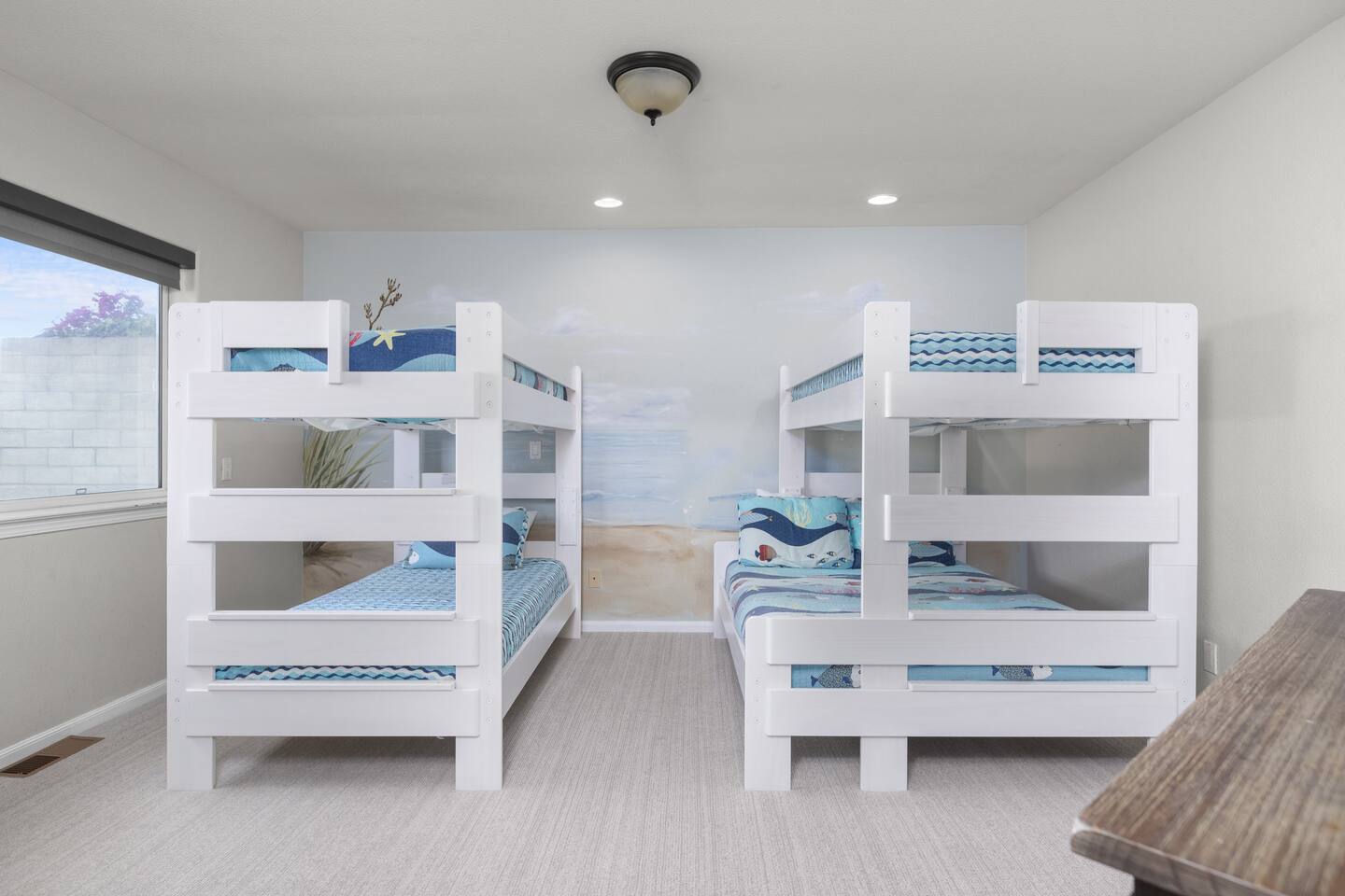 Strandcastle Beach House - Oceanfront!