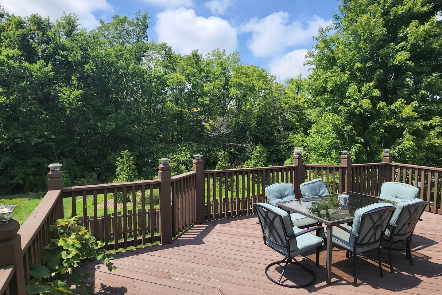 O'Fallon Edge Oasis- 4bd/3bth Wooded Backyard
