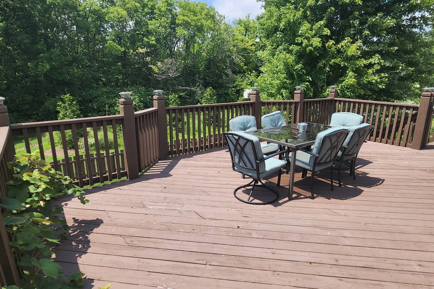 O'Fallon Edge Oasis- 4bd/3bth Wooded Backyard