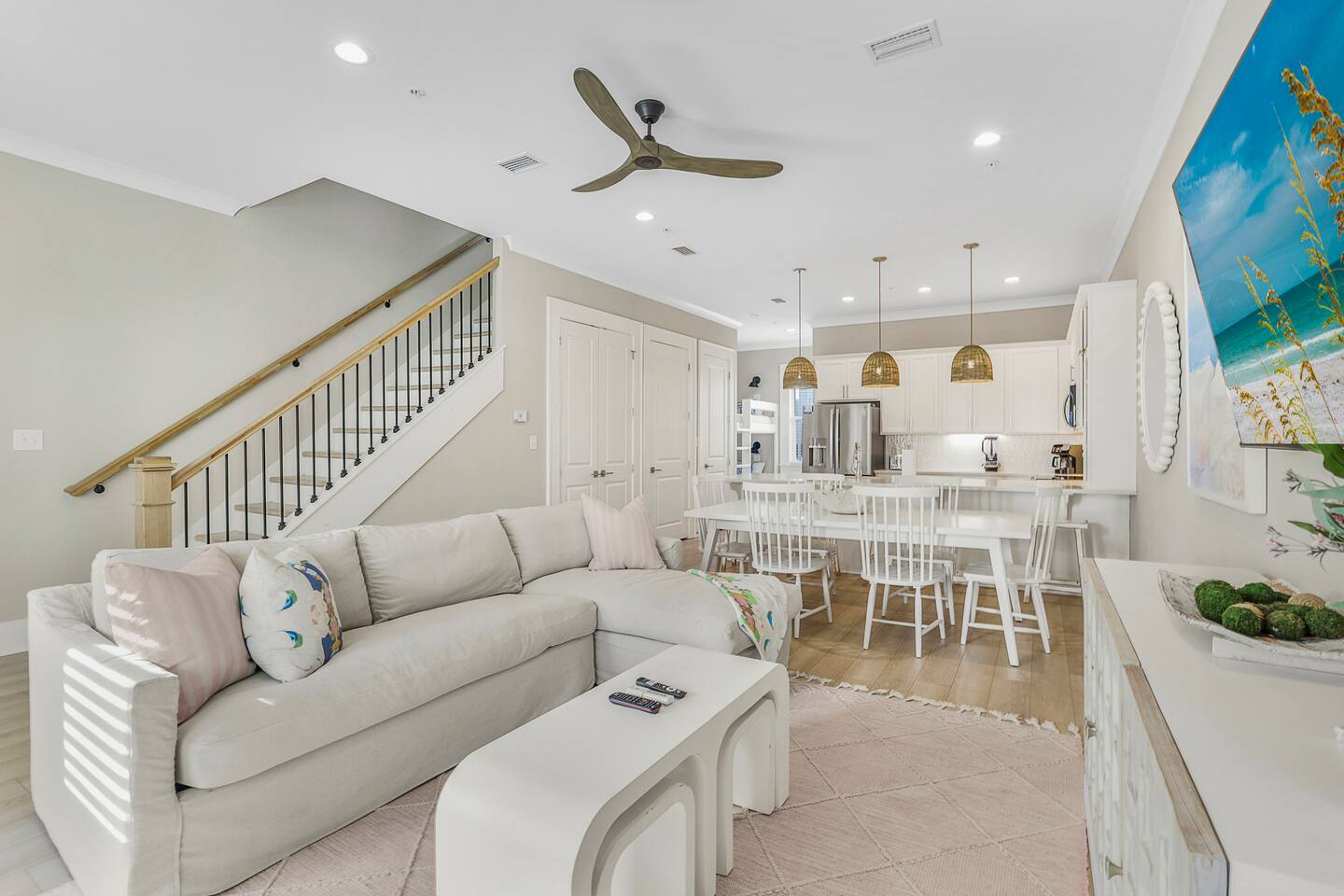 Gulf Views-Sleeps 11-Pool-Beach Access!