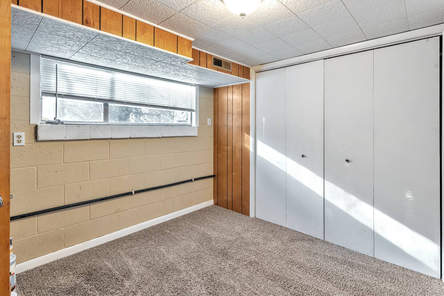 4 Bed, 1.5 Bath East SLC, Blazing WiFi