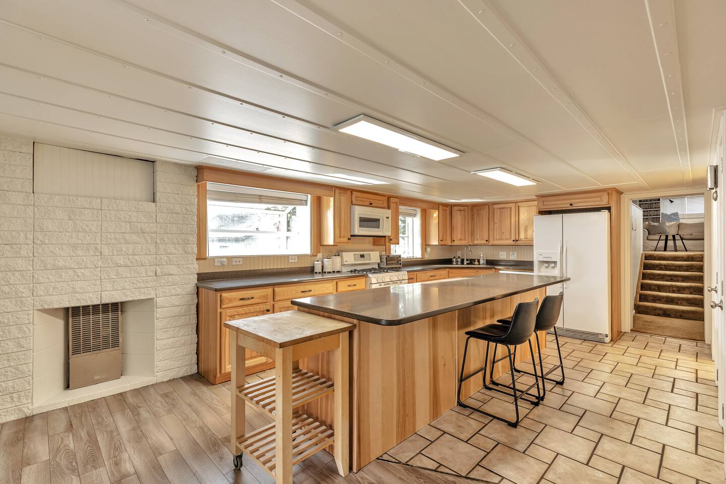 4 Bed, 1.5 Bath East SLC, Blazing WiFi