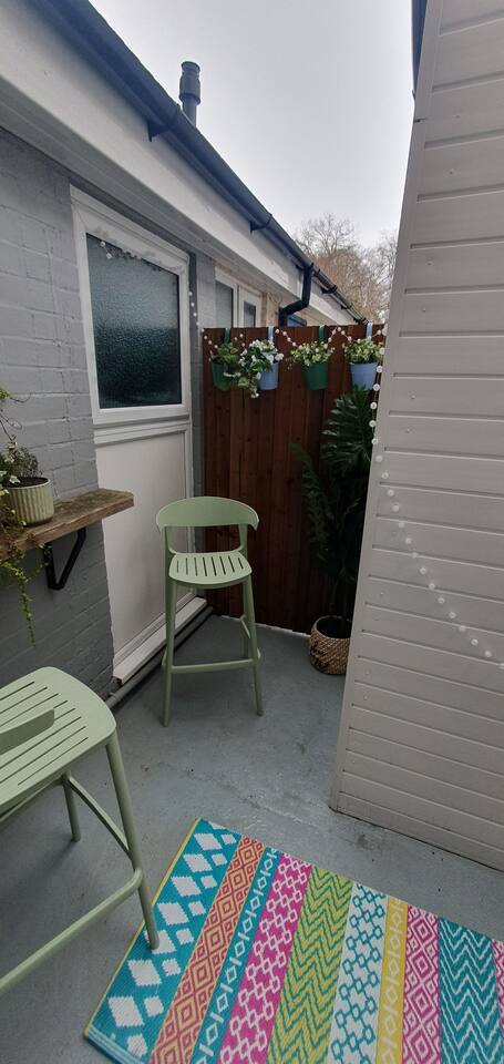 #08 Stylish Home Near NEC | Sleeps 4|Free parking