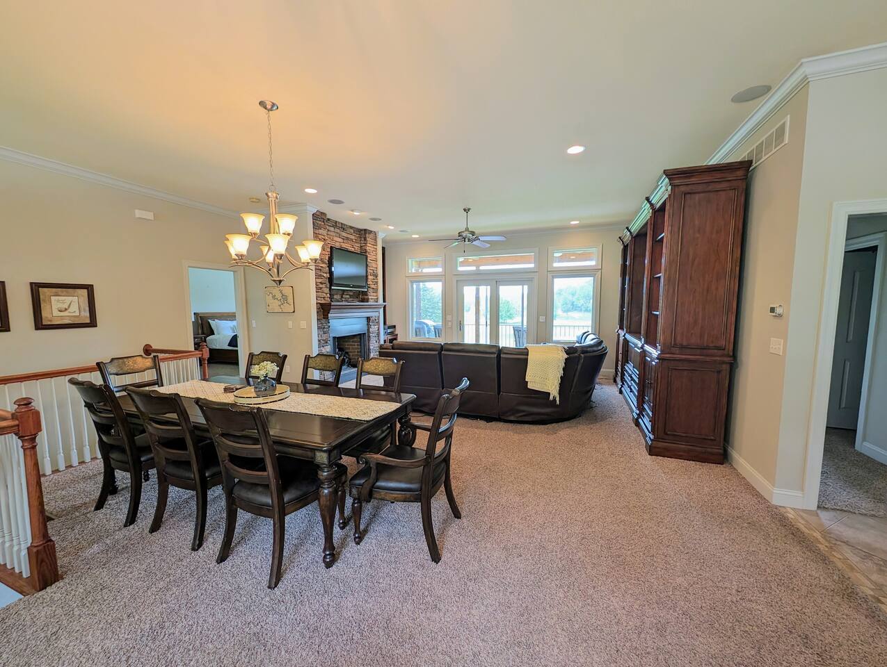 5 min from the Lake-Stay&Play-Shared Pool-Bar