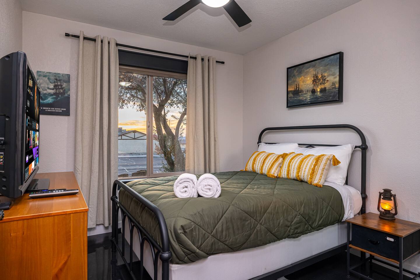 Modern Comfort | 3BD | 2BA | Game room | Sleeps 12