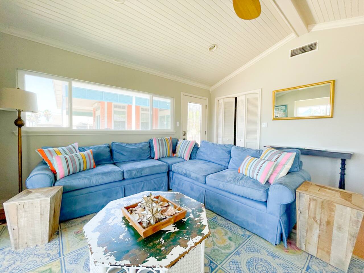 Beach House Oasis-Private Heated Pool & Hot Tub