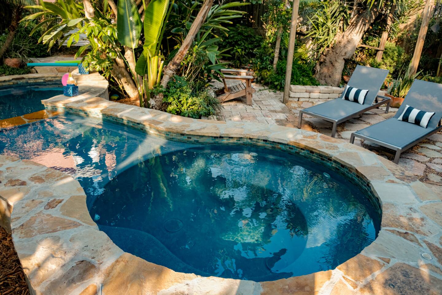 Beach House Oasis-Private Heated Pool & Hot Tub