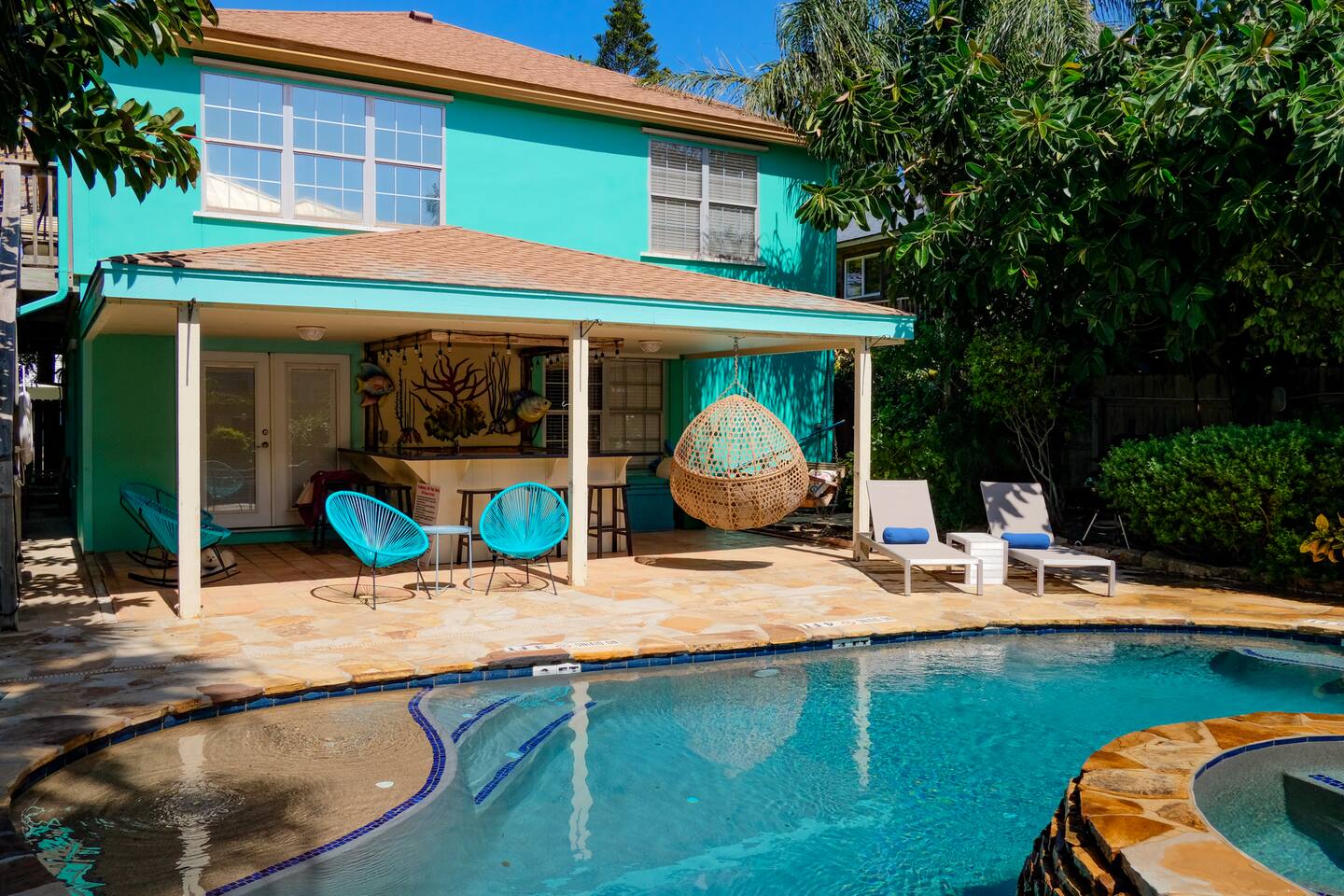 Enchanting Private Oasis w/ Heated Pool & Hot Tub