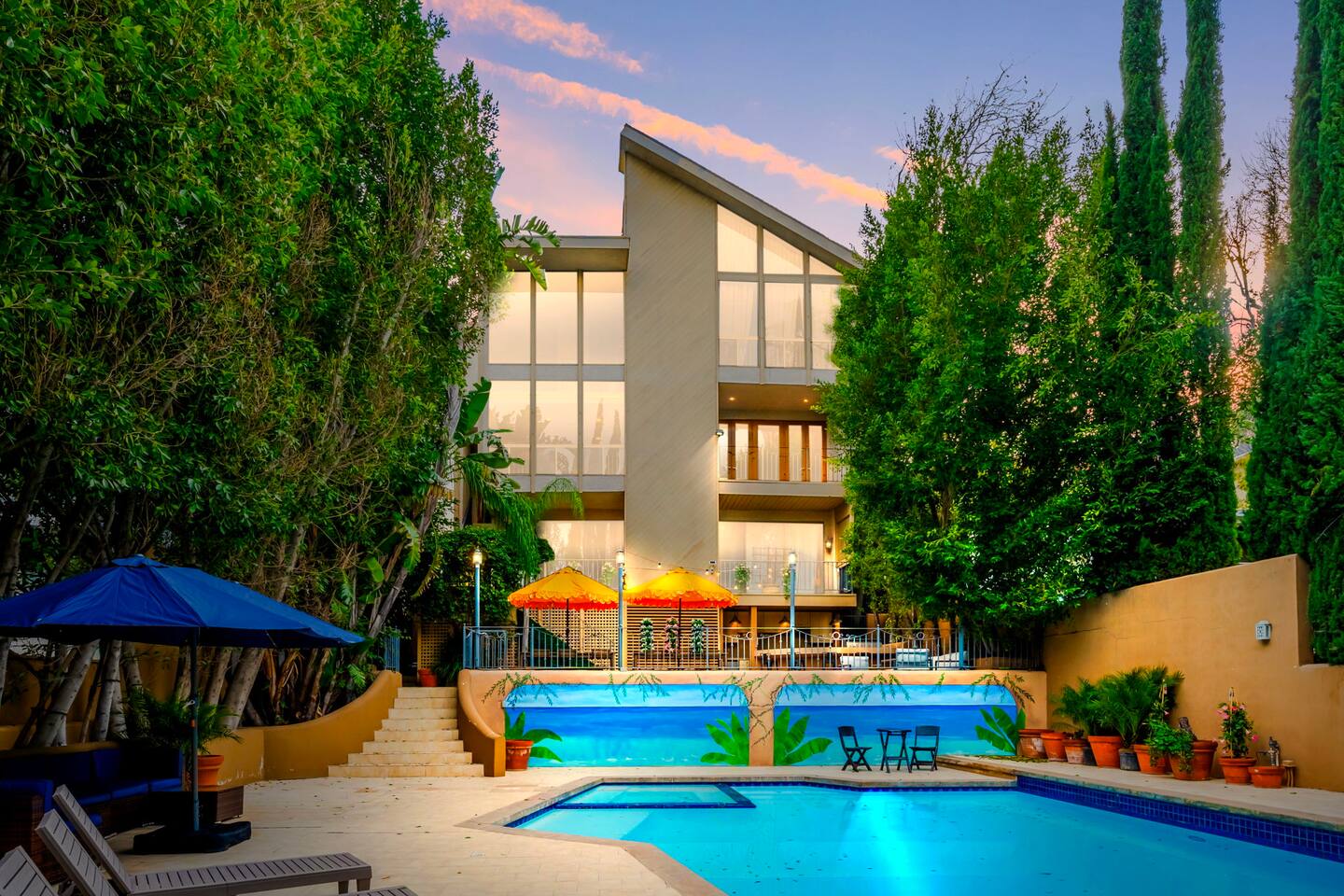 6BR-Music Studio-Pool-Spa & Games — Los Angeles — vacation rental