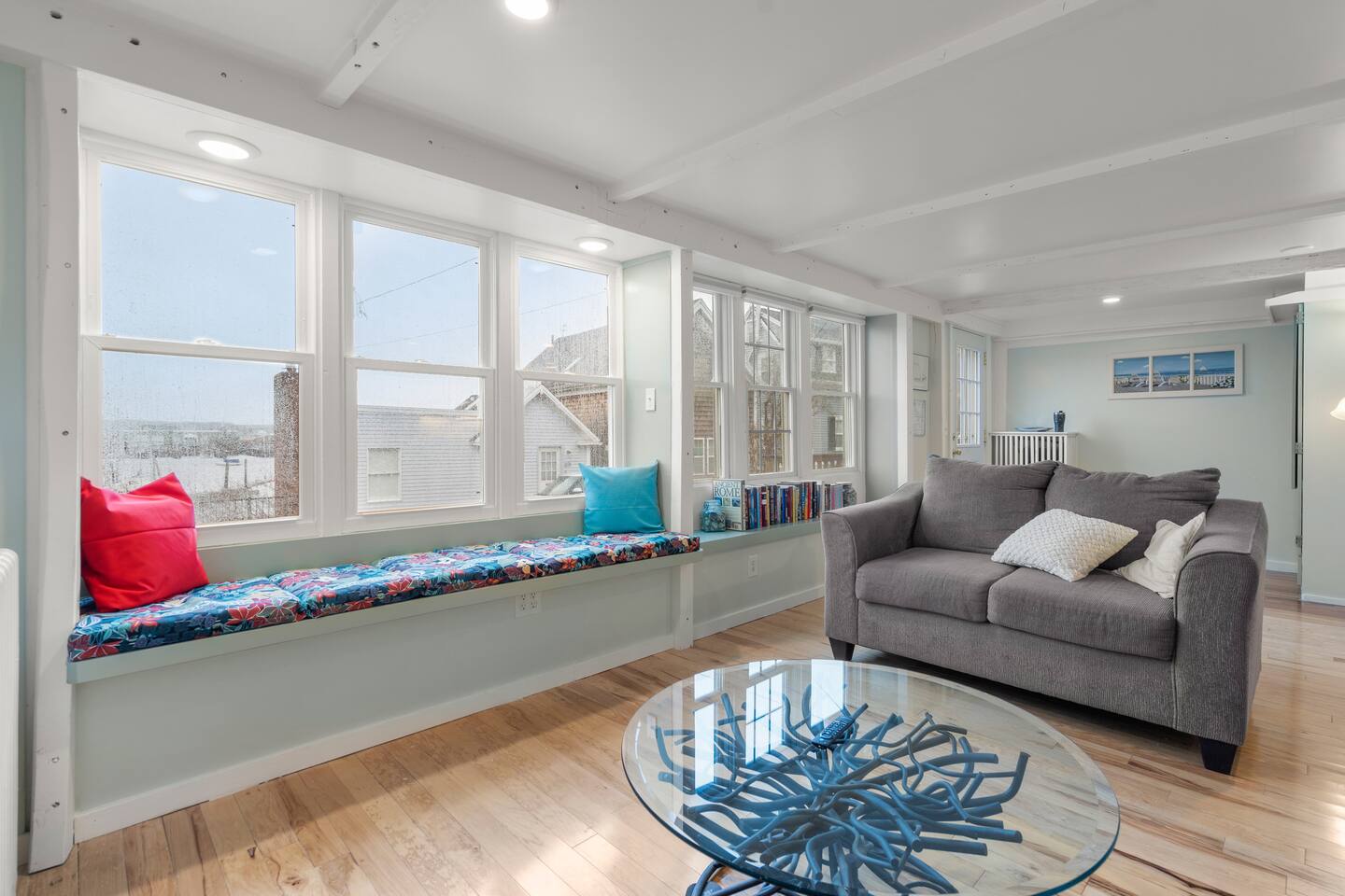 2BR/3 BA Harbor Home|Wake up to Ocean Views