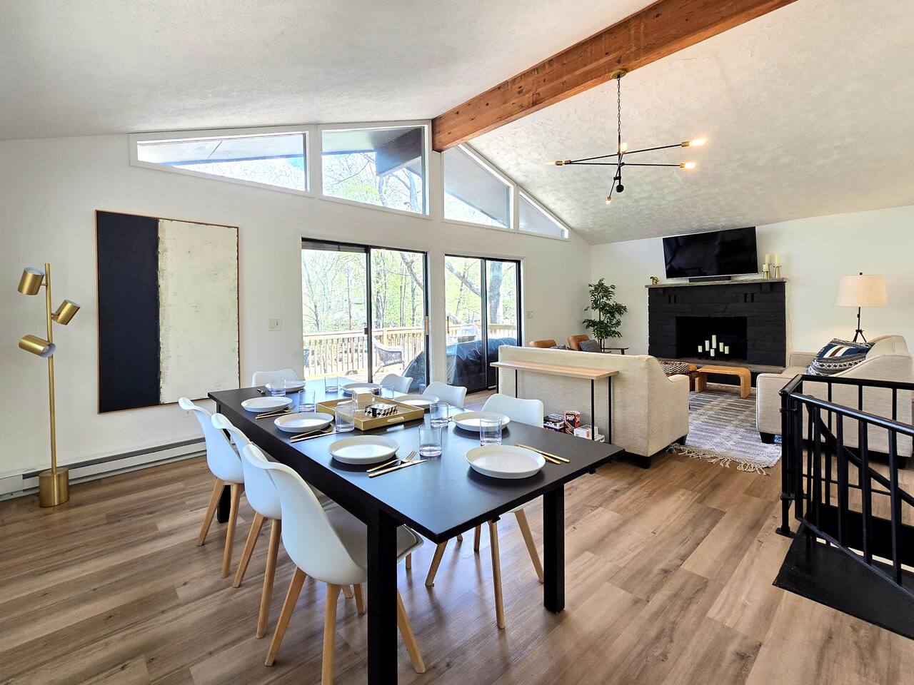 Luxury Chalet | Hot Tub | Firepits | By Waterparks