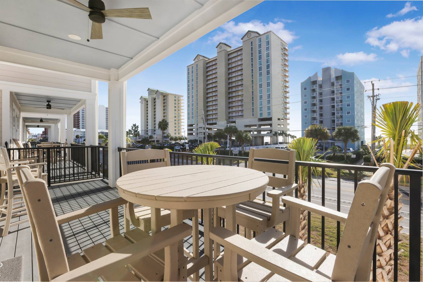 5 Star House w/ Gulf View, 2 King Primary, Pool