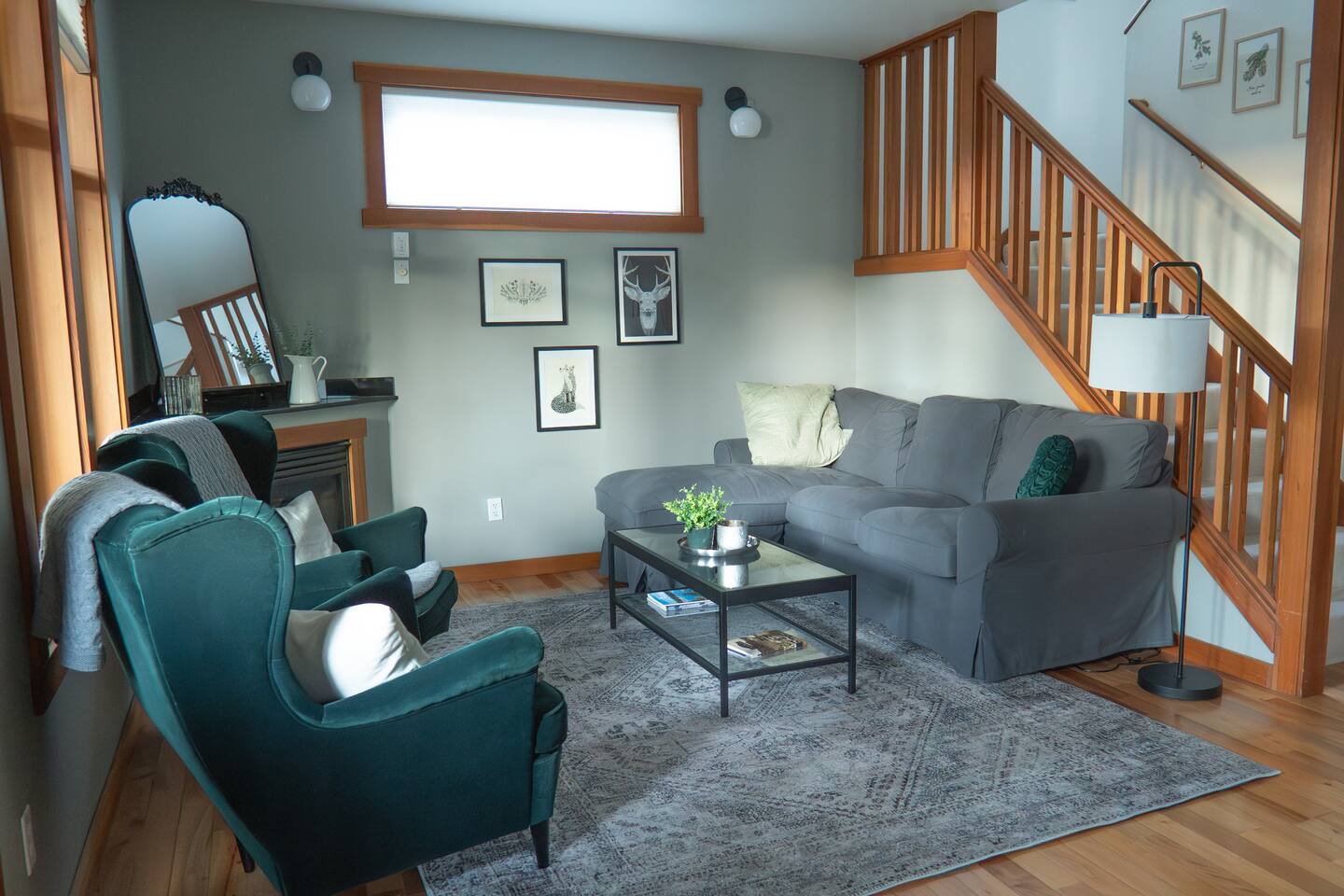 Newly updated cottage; hot tub, forest/ocean view