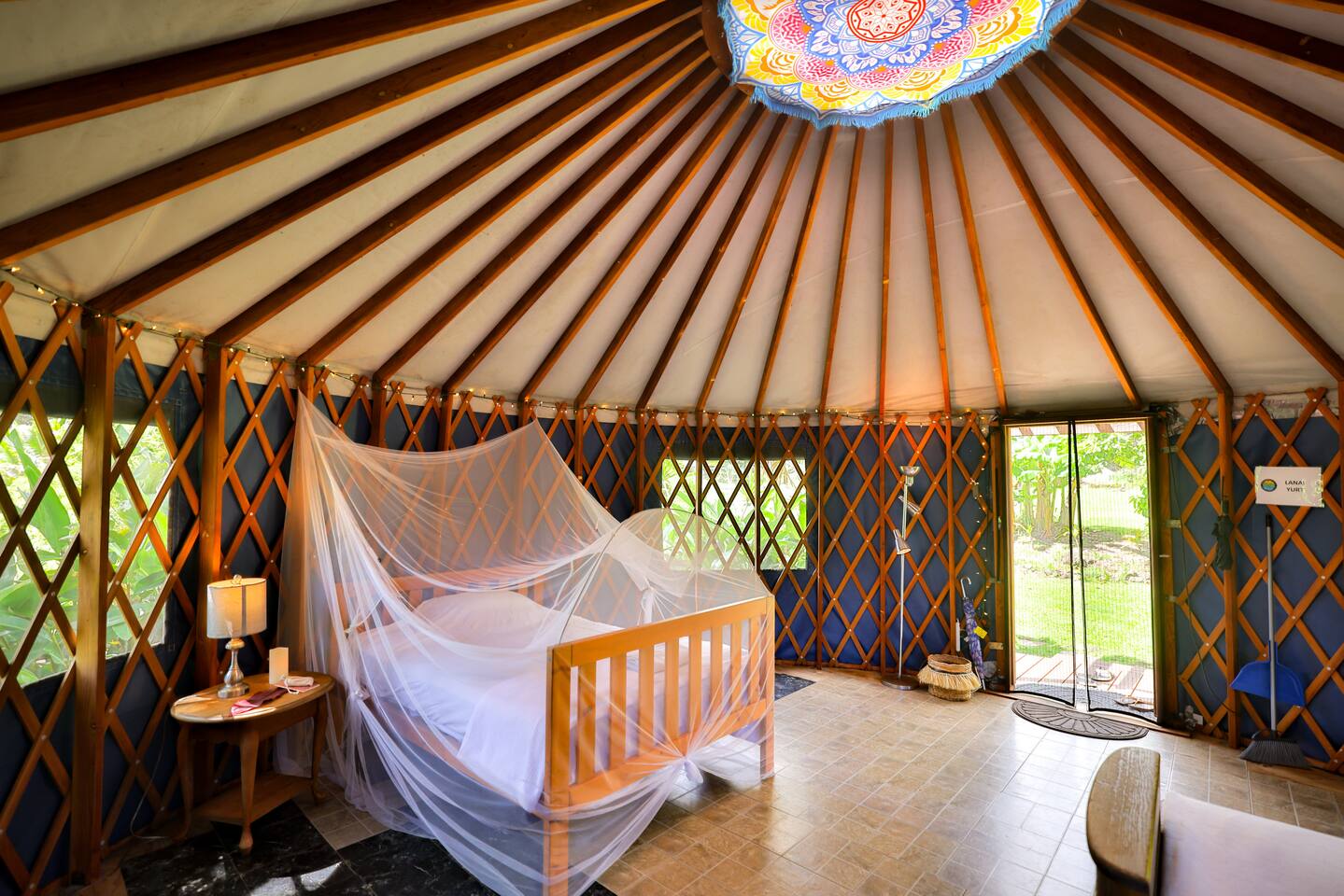 Leave the World Behind Yurt — Hauula — vacation rental