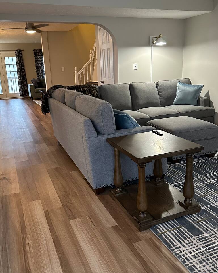 Downtown Westfield • Walk to Dining • Sleeps 12