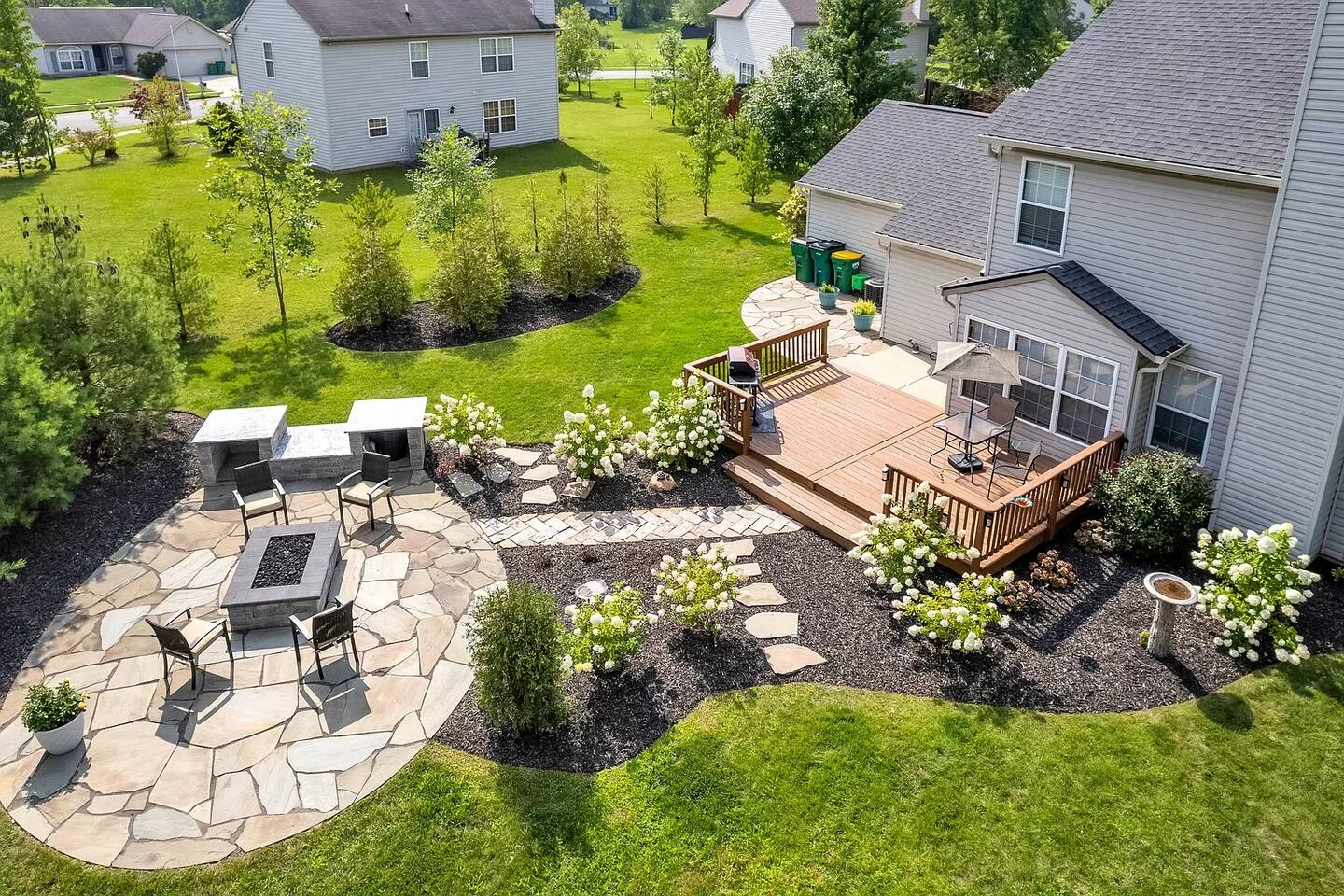 Downtown Westfield • Walk to Dining • Sleeps 12
