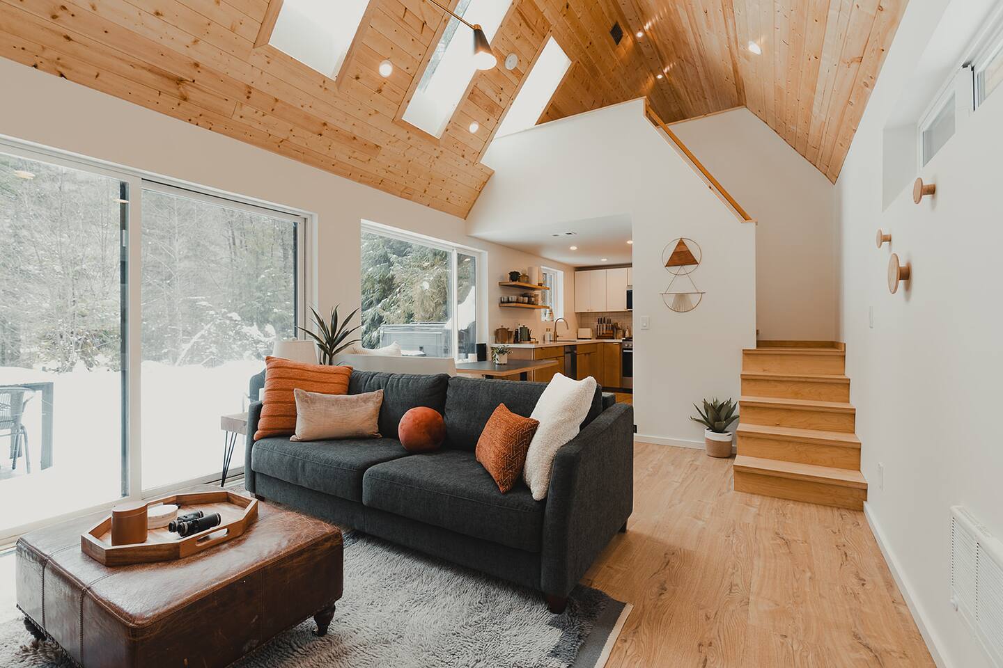 Ramblin' Rose Riverfront, Hot tub, Pet frdly, Cozy — Index — vacation rental