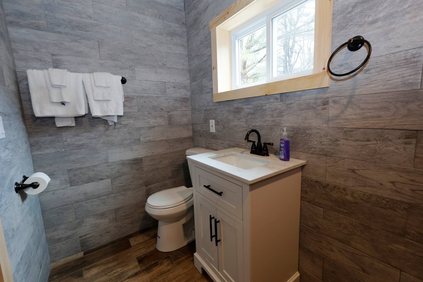 Beautiful Lodge Suite, Center of Hunter Mt 13