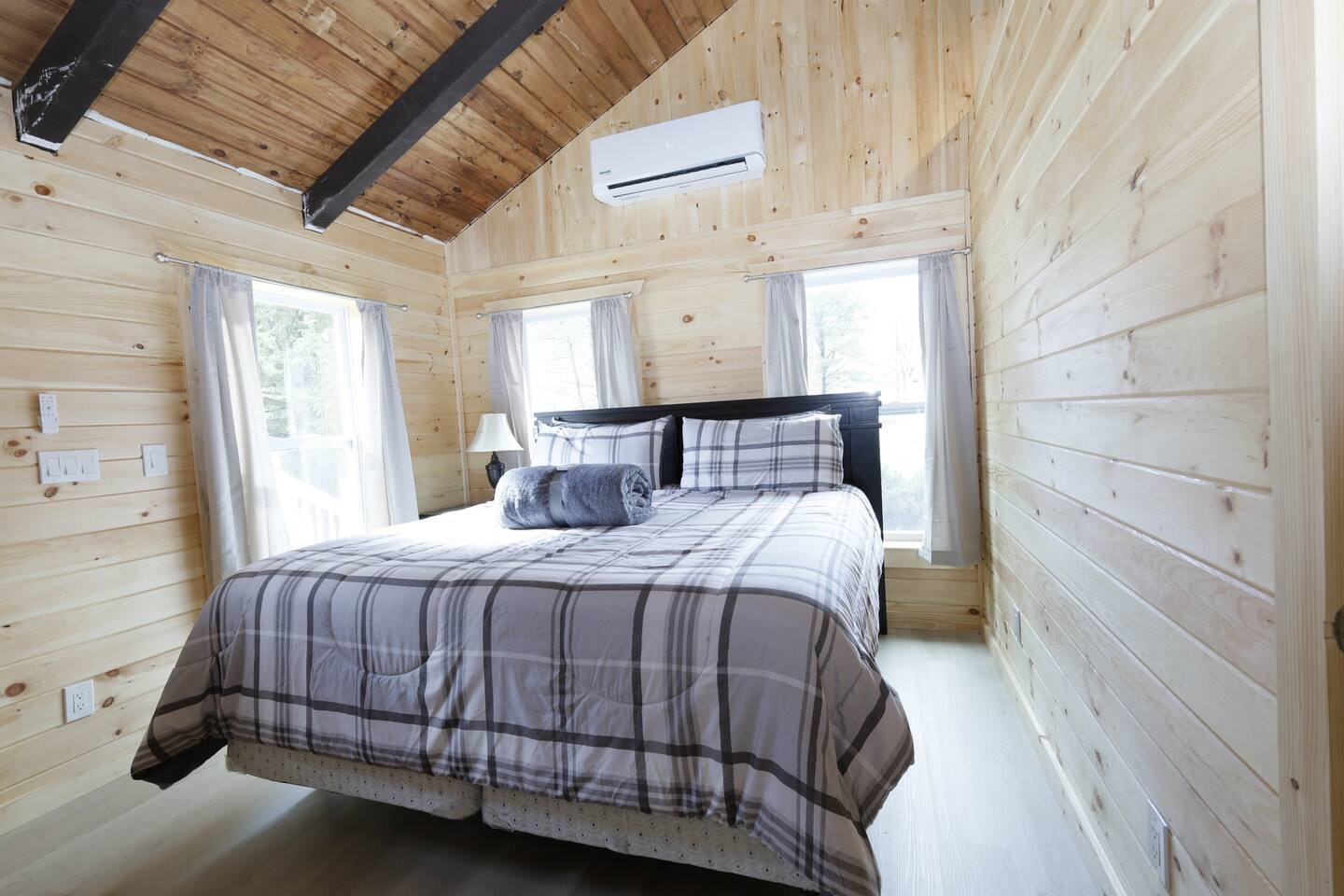 Beautiful Lodge Suite, Center of Hunter Mt 13