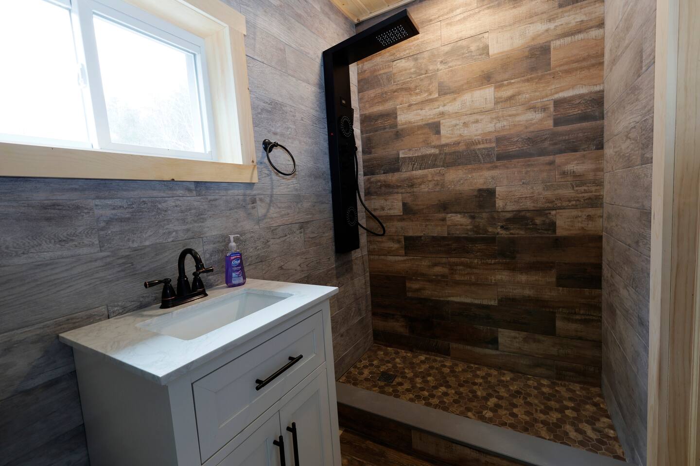 Beautiful Lodge Suite, Center of Hunter Mt 13