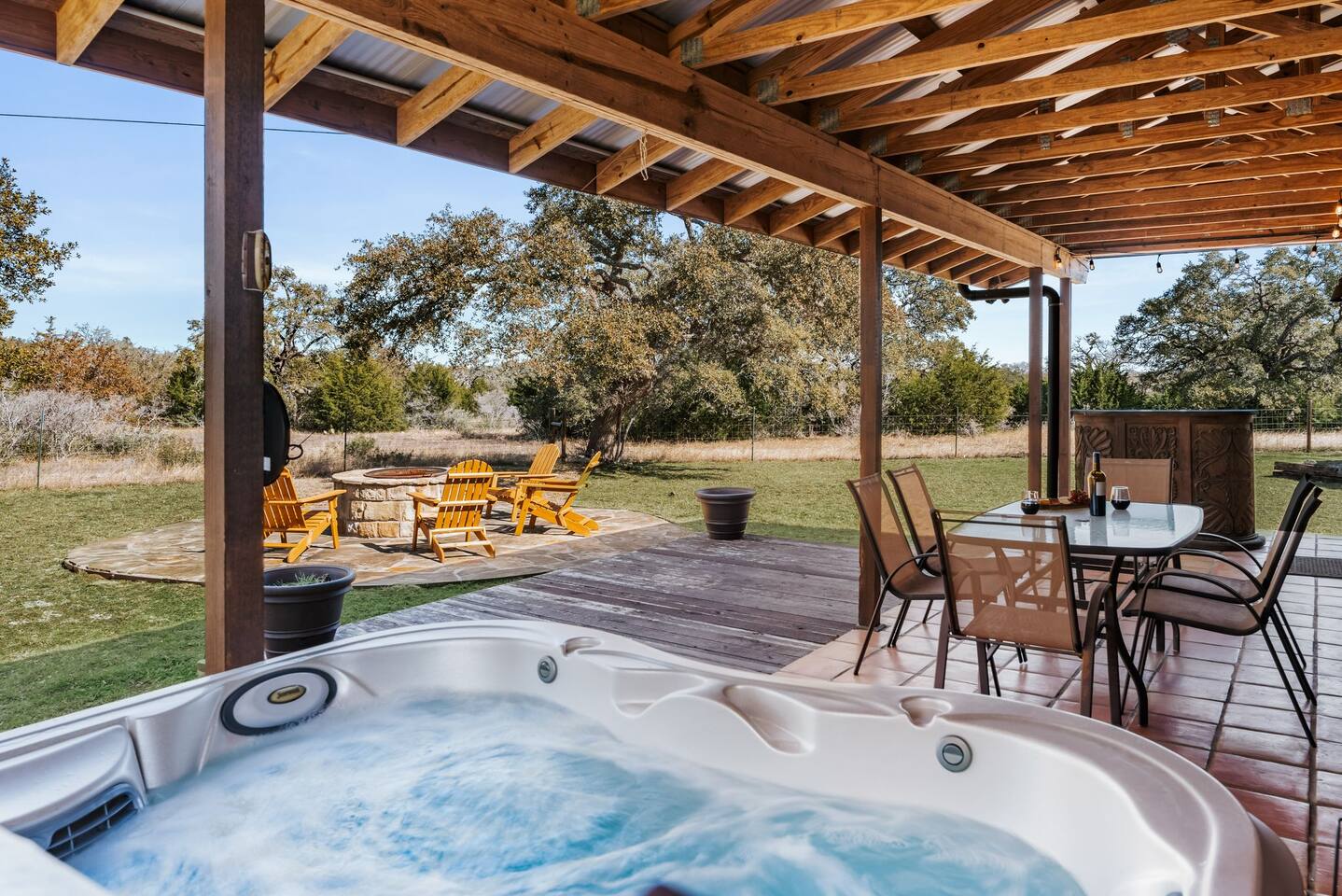 Hot Tub, Fire Pit, Casita on 5-acre Retreat! — Driftwood — vacation rental
