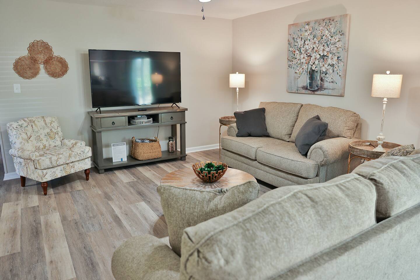 The Lovely Lindale Home w/Gameroom!
