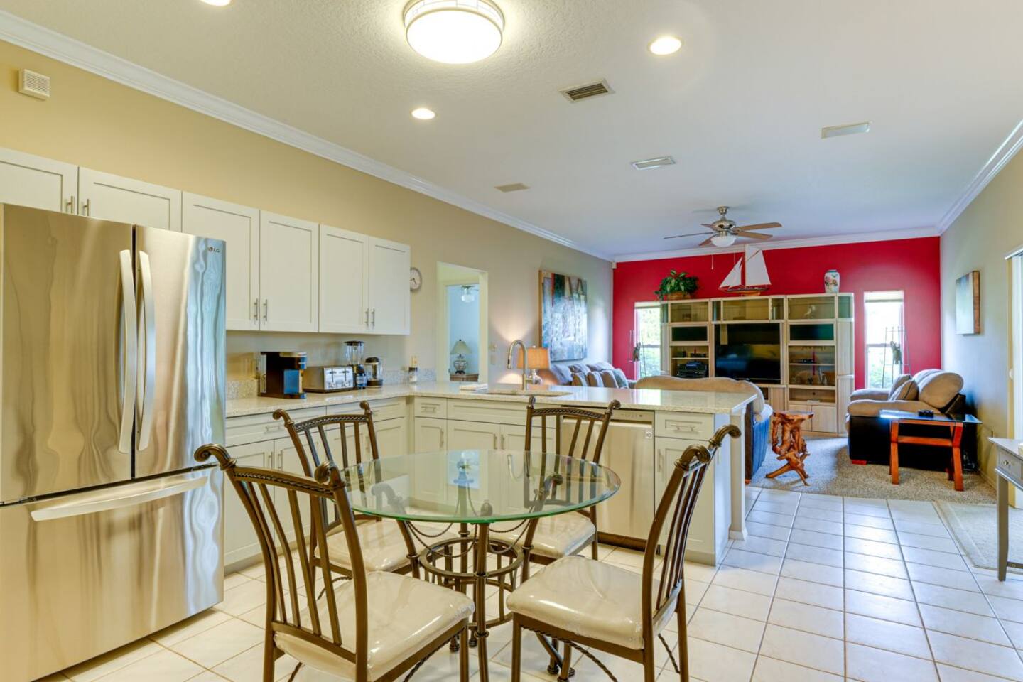 Home Near Downtown Bradenton