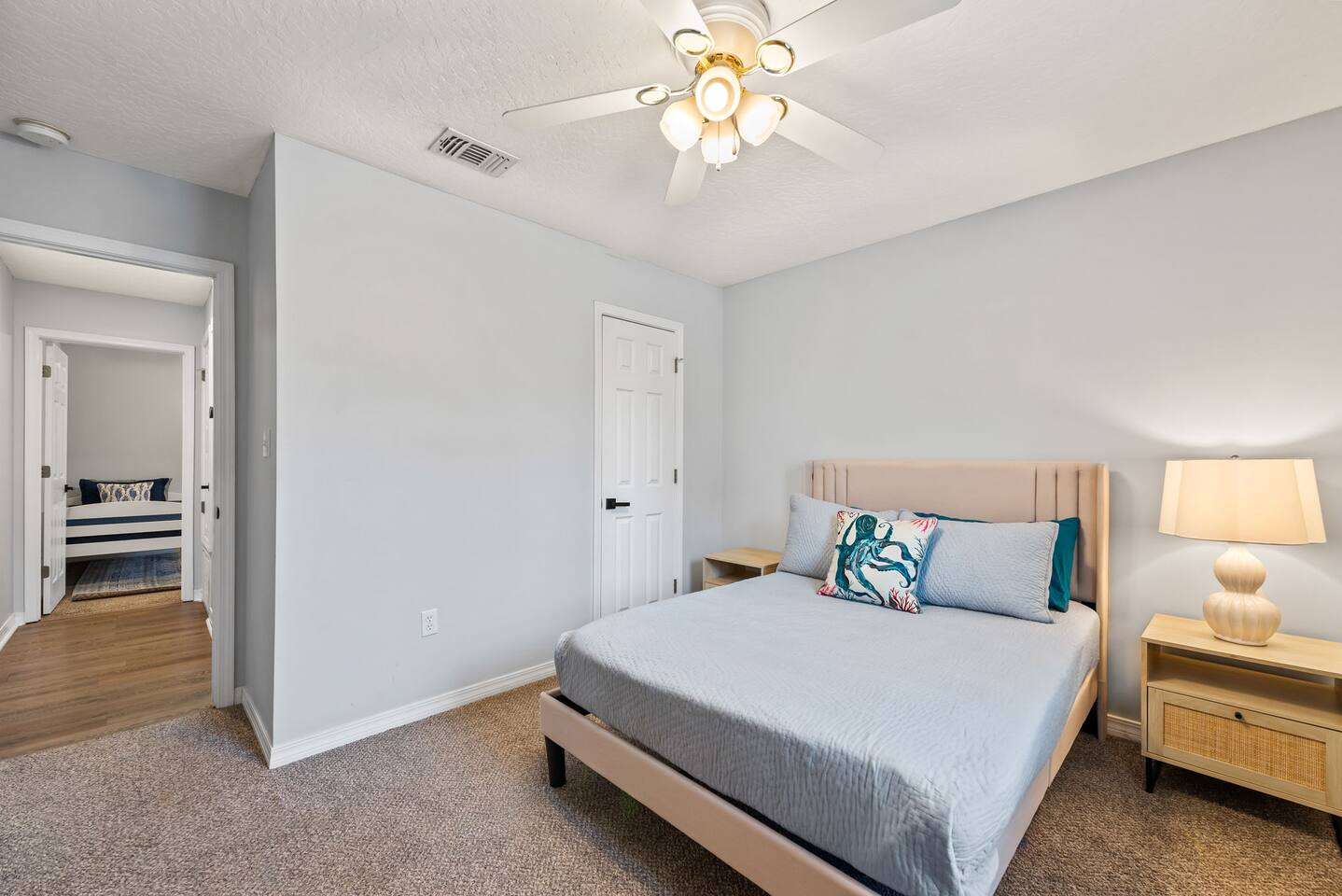 Entire Home with Patio & 5 Min to Navarre Beach